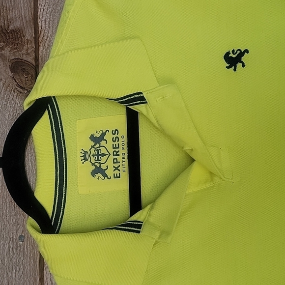 Express Men Yellow Fitted Pique Polo with Navy Blue Logo Size Medium - Picture 2 of 5